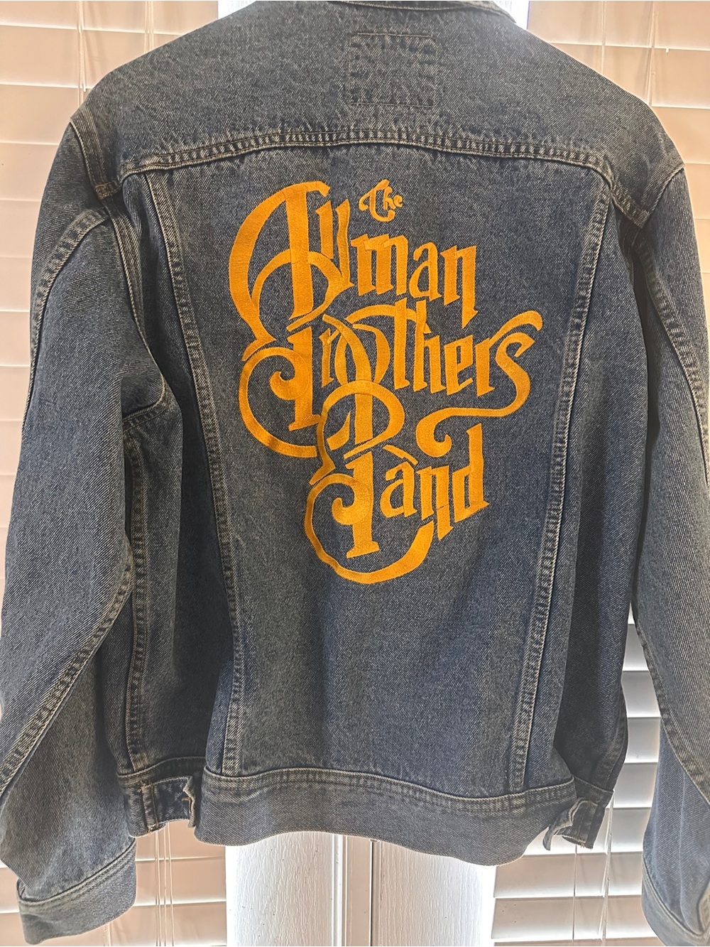 Denim Trucker Jacket in Medium Blue - Embroidered  Allman Brothers - Picture 4 of 5